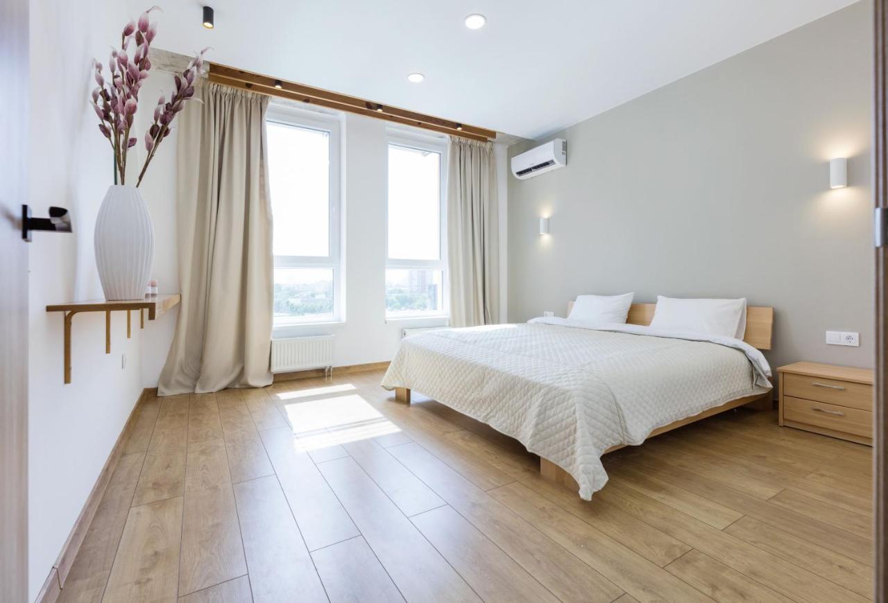קייב Nyvky Like Home - Nyvky Park - Apt 45 מראה חיצוני תמונה